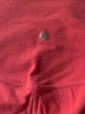 Women’s Pink Lululemon Align Leggings